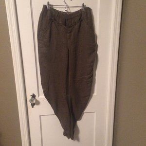 L.A.M.B. Curve & Tapered Pant Green Size 8